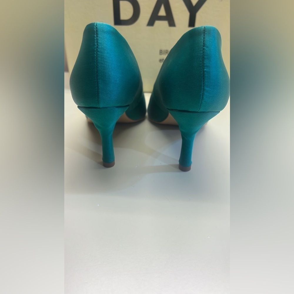 Day Birger et Mikkelsen Elegant Teal Satin Heels with Crystal Embellishments - Picture 8 of 11